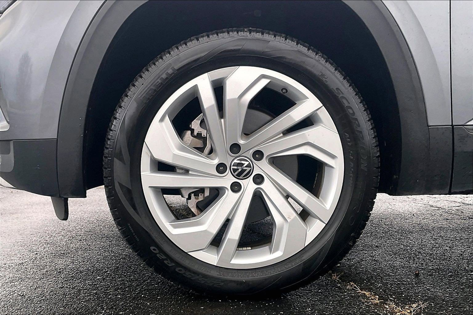 Used 2022 Volkswagen Atlas SE image 9