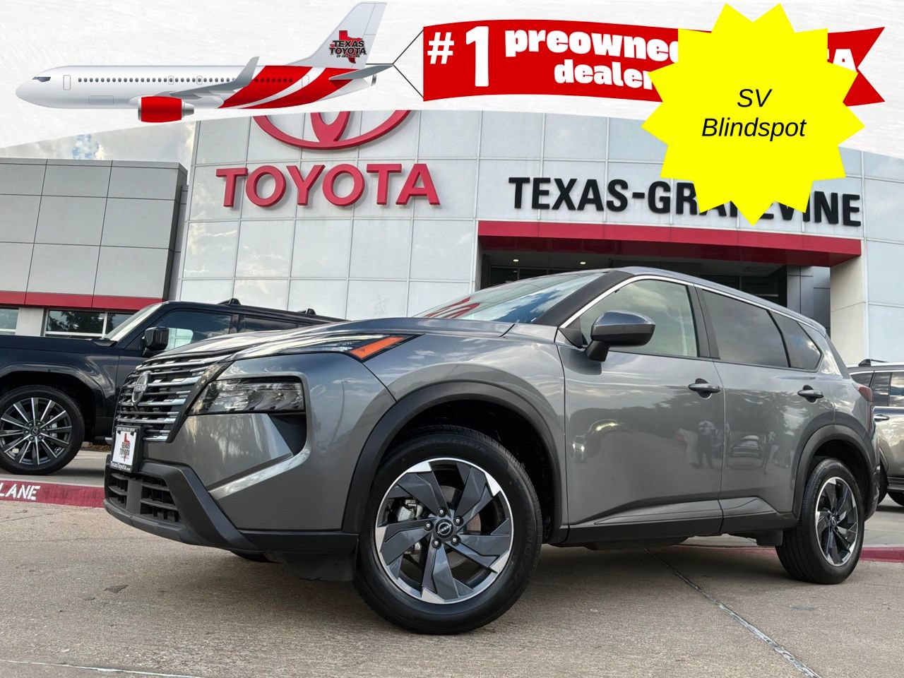 Used 2025 Nissan Rogue SV FWD image 1