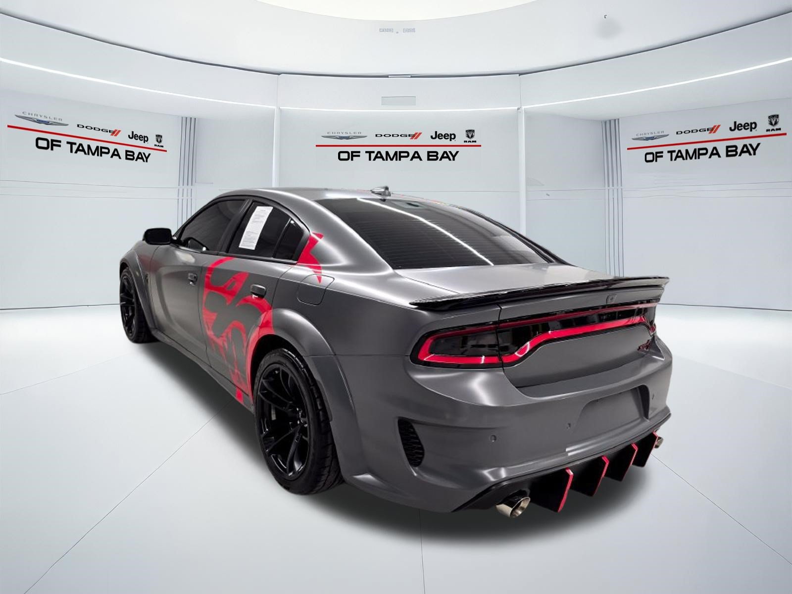 Used 2022 Dodge Charger SRT Hellcat w/ Harman/Kardon Audio Group RWD image 5