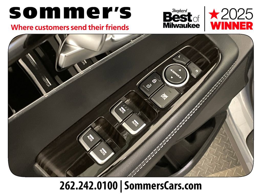 Used 2020 Kia Sorento S AWD/4WD image 11