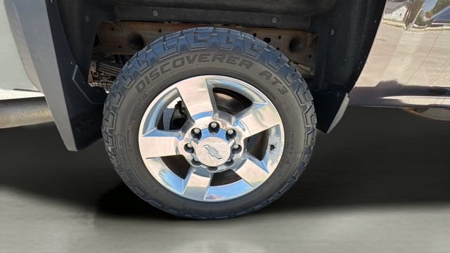 Used 2016 Chevrolet Silverado 2500 LT w/ LT Convenience Package AWD/4WD image 24