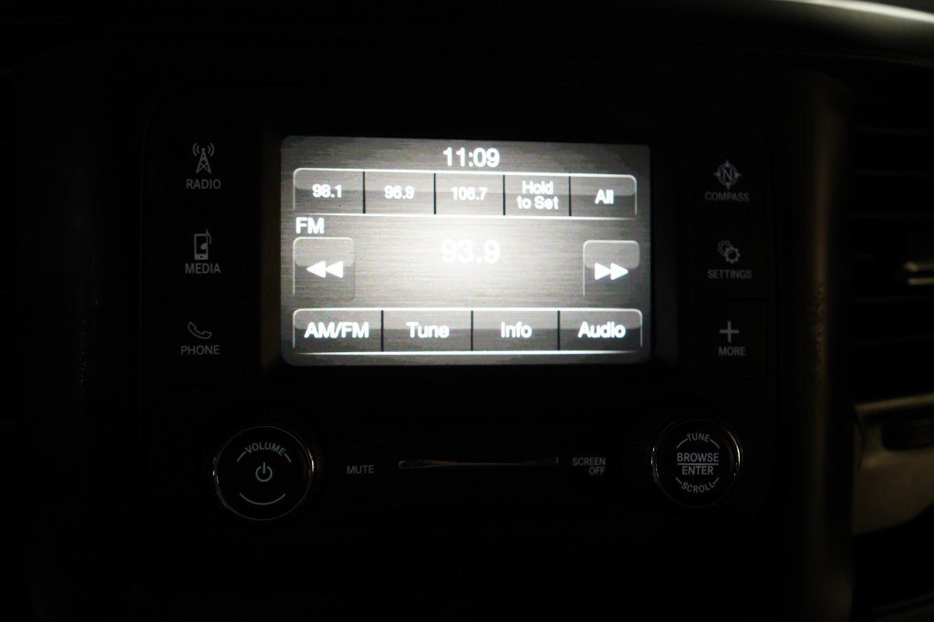 Used 2022 RAM 5500 Tradesman w/ Chrome Appearance Group AWD/4WD image 25