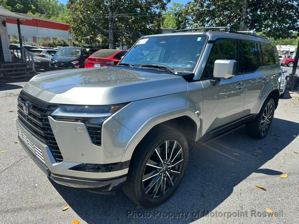 Used 2024 Lexus GX 550 w/ Accessory Package (Z1) AWD/4WD image 7