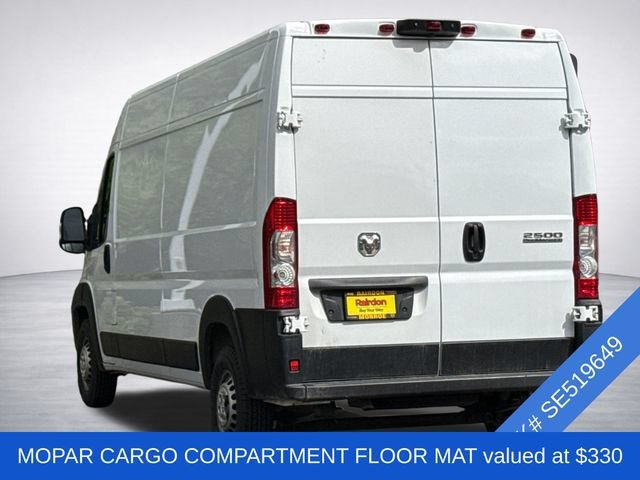 Used 2025 RAM ProMaster 2500 w/ Convenience Group FWD image 4