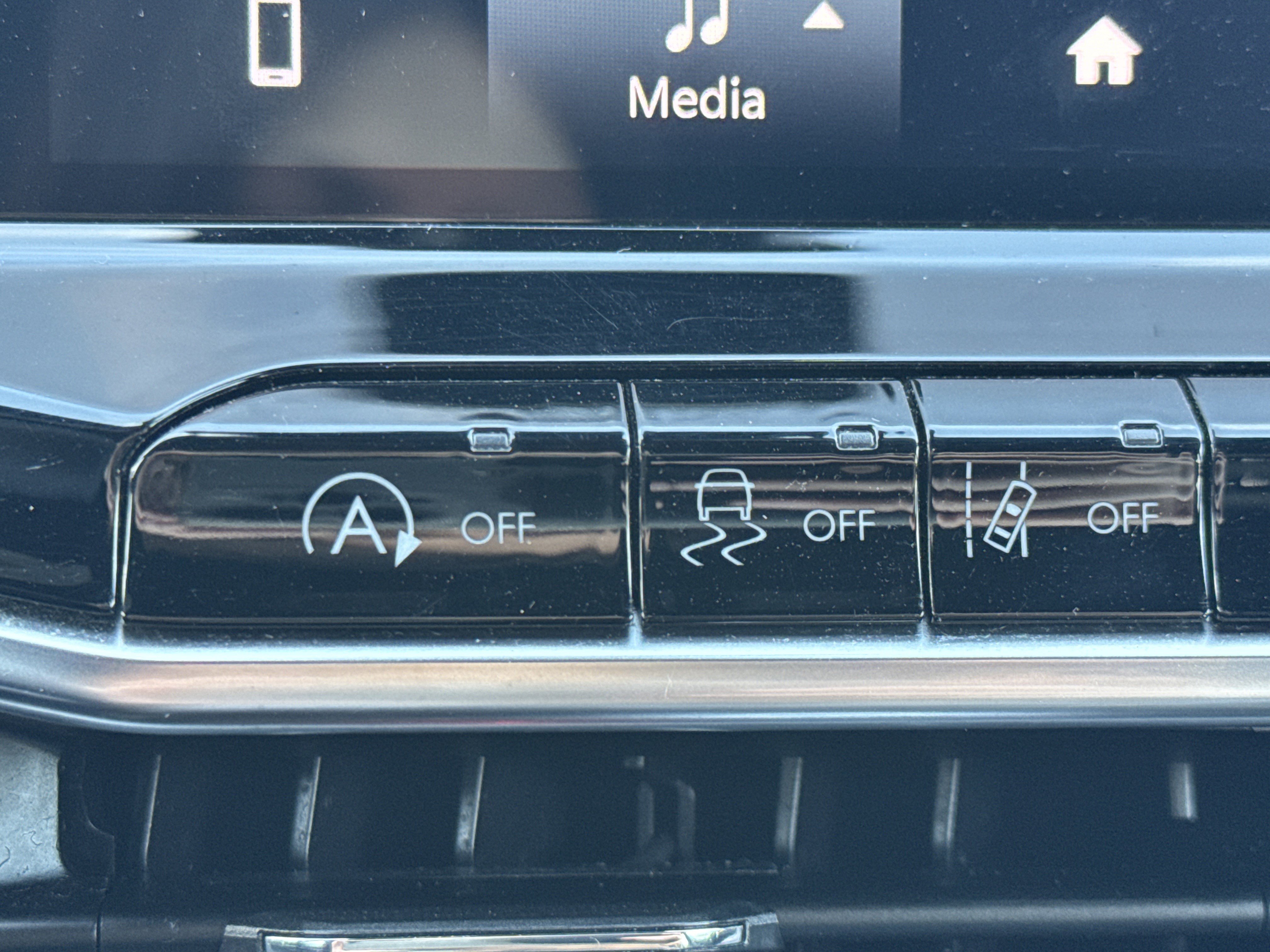 Used 2024 Jeep Compass Trailhawk image 24