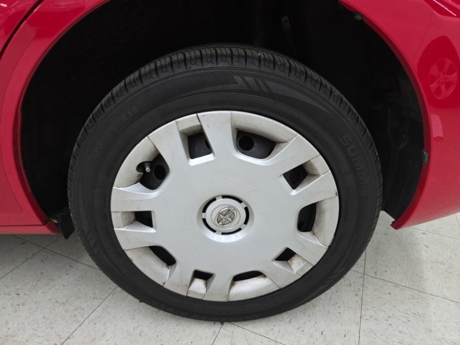 Used 2015 Scion xB FWD image 27