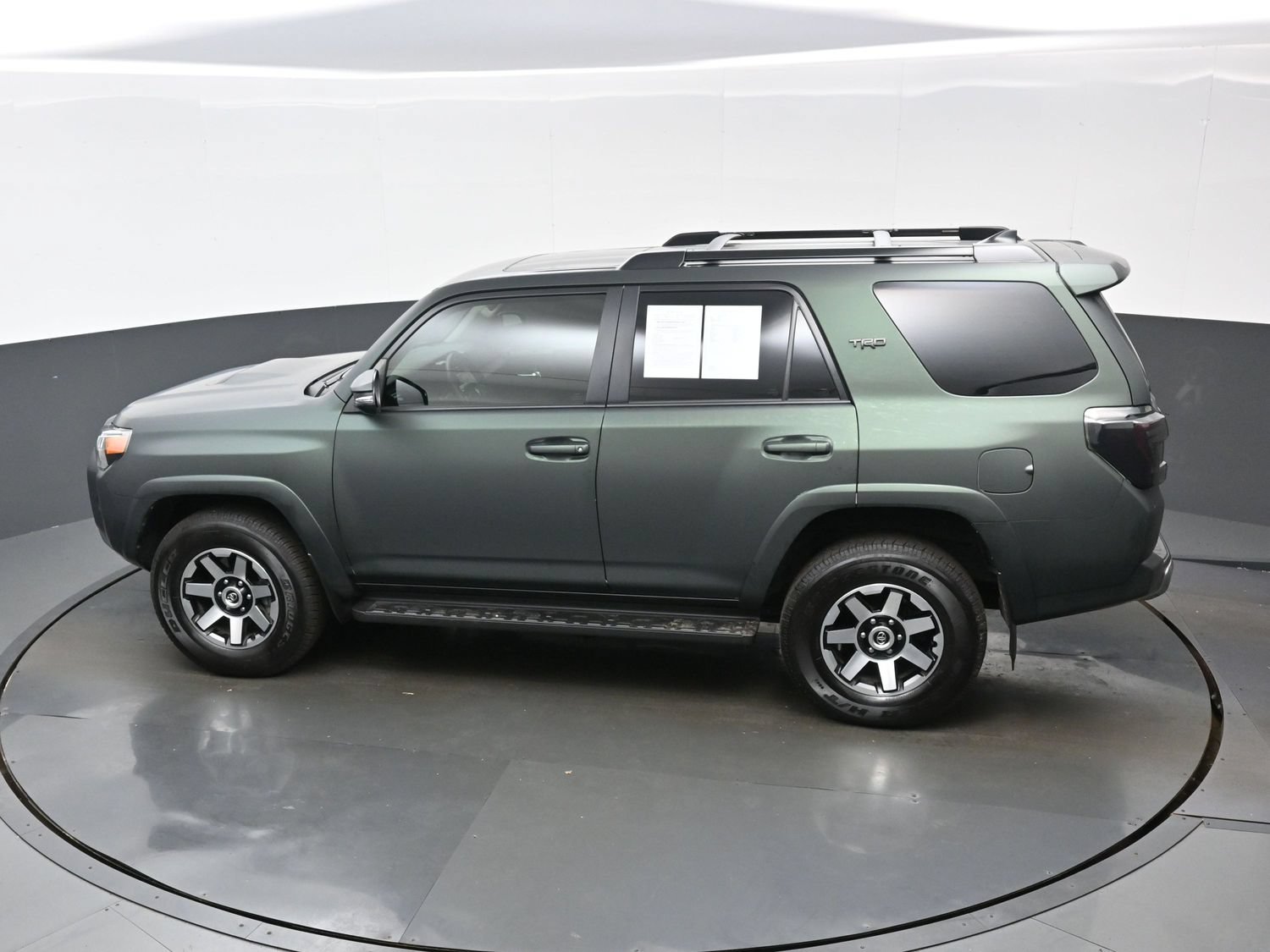 Used 2024 Toyota 4Runner TRD Off-Road Premium w/ Off Road Premium Plus Package AWD/4WD image 40