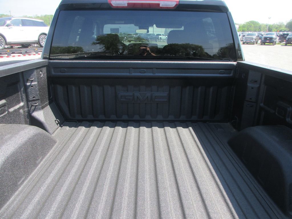 New 2026 GMC Sierra 1500 Elevation w/ Elevation Select Package AWD/4WD image 6