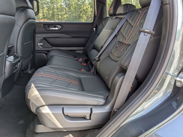 New 2025 Nissan Armada PRO-4X w/ Pro-4X Premium Package image 16