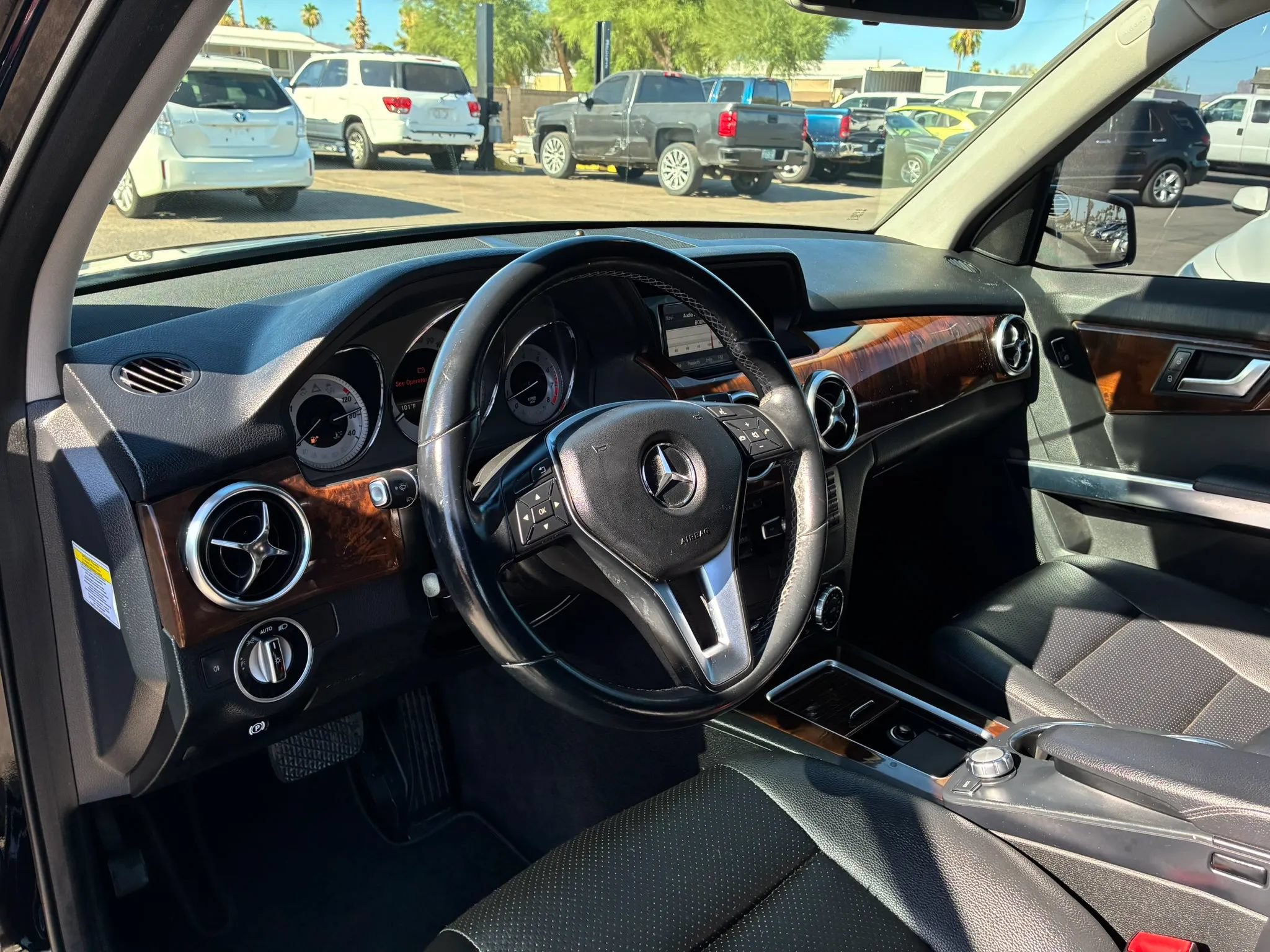 Used 2014 Mercedes-Benz GLK 350 2WD image 16