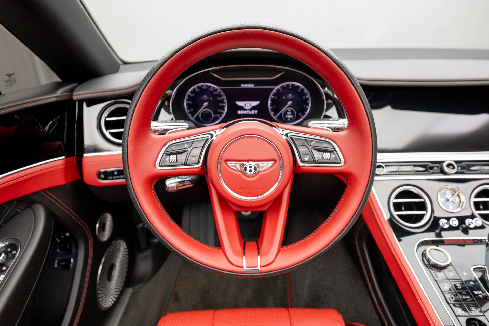 Certified 2022 Bentley Continental GT AWD/4WD image 27