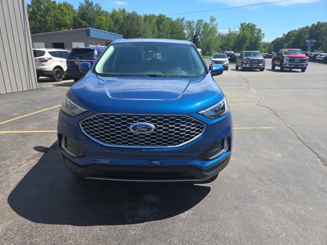 Used 2023 Ford Edge SEL w/ Convenience Package AWD/4WD image 2