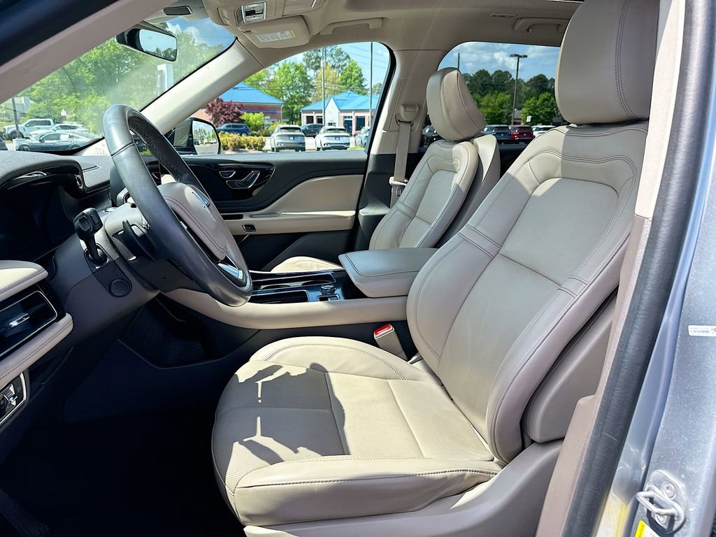 Used 2022 Lincoln Aviator Reserve image 8