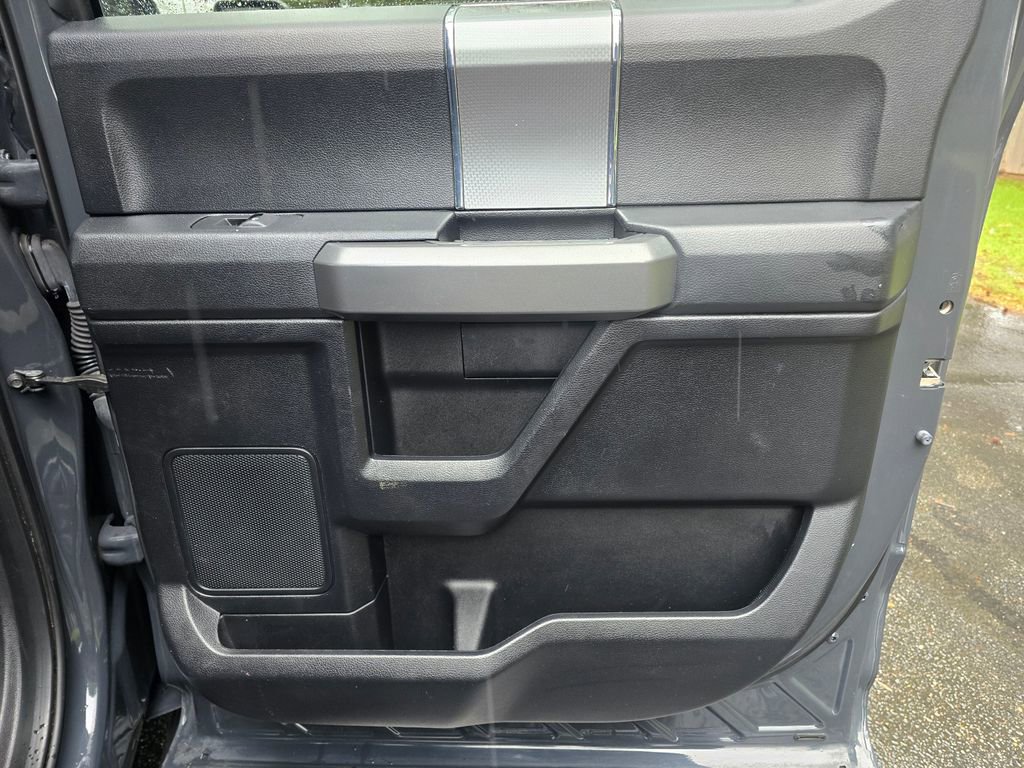 Used 2016 Ford F150 XLT w/ Equipment Group 302A Luxury image 22