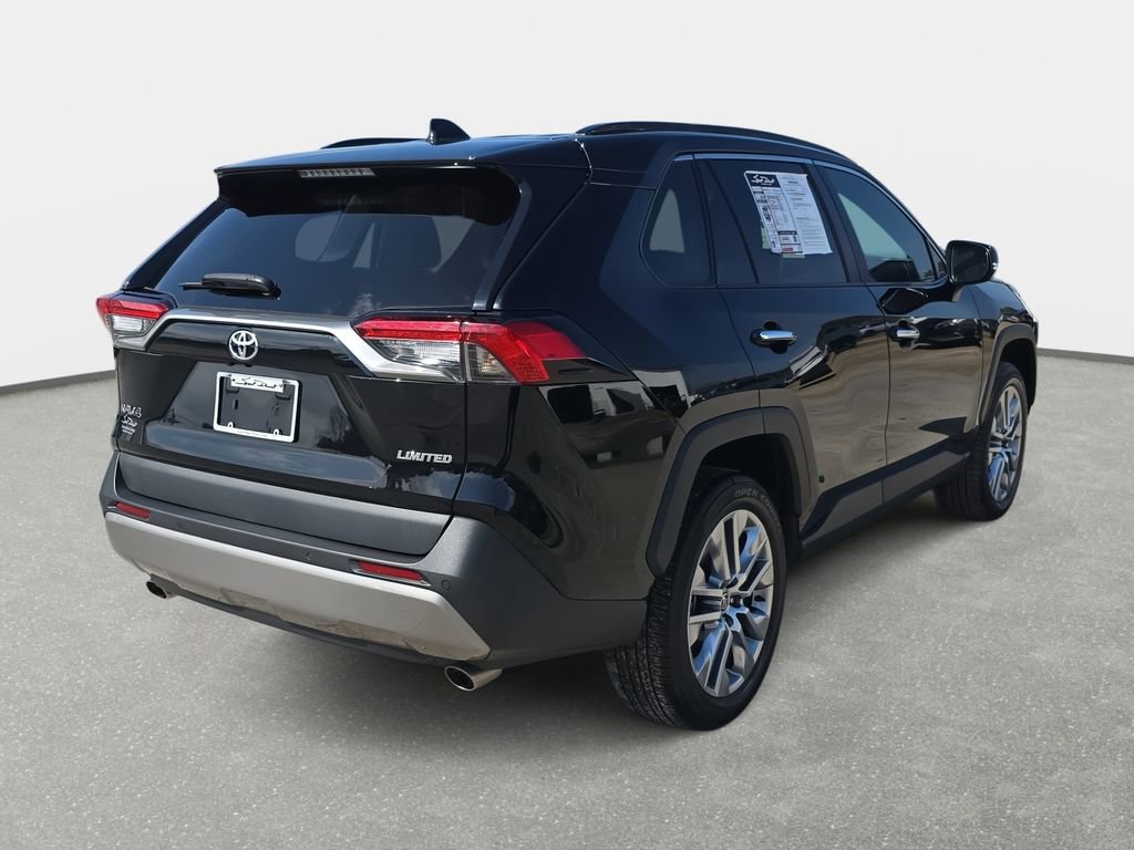 Used 2022 Toyota RAV4 Limited w/ Limited Grade Weather Package image 5