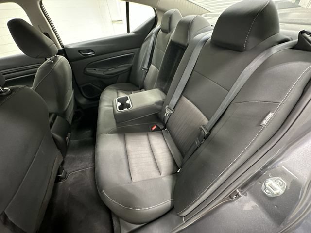 Used 2024 Nissan Altima 2.5 SV FWD image 15