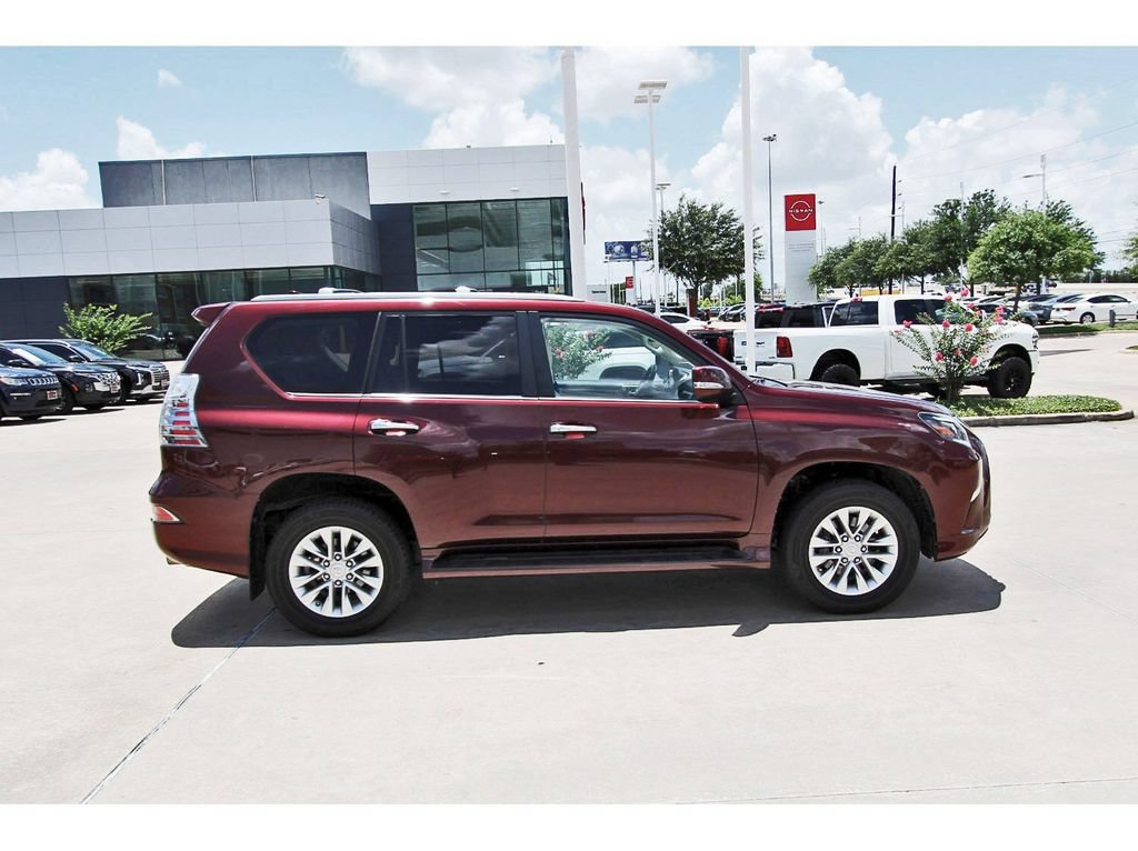 Used 2022 Lexus GX 460 Premium w/ Premium Package AWD/4WD image 7