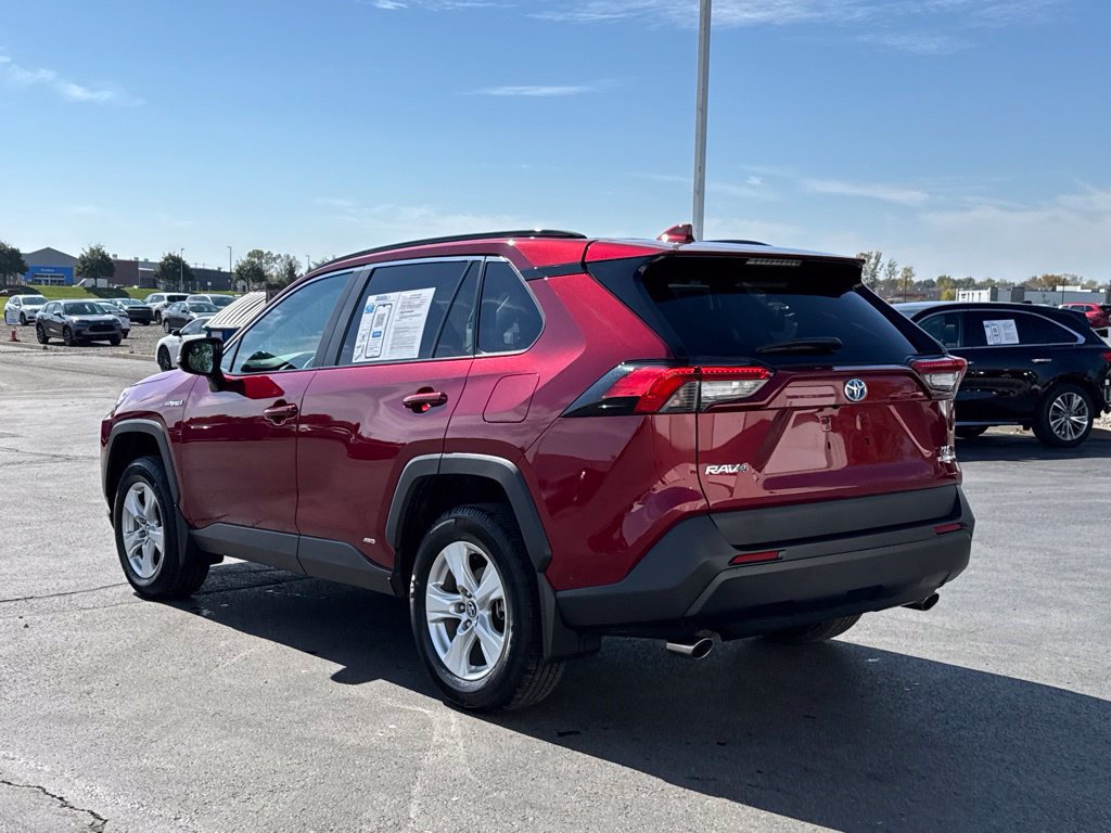 Used 2020 Toyota RAV4 XLE w/ All Weather Liner Package AWD/4WD image 5