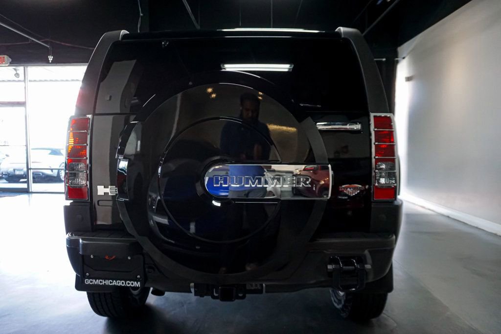Used 2009 HUMMER H3 Alpha image 19