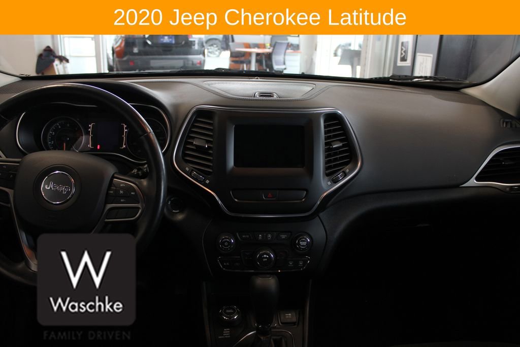 Used 2020 Jeep Cherokee Latitude w/ Cold Weather Group image 26