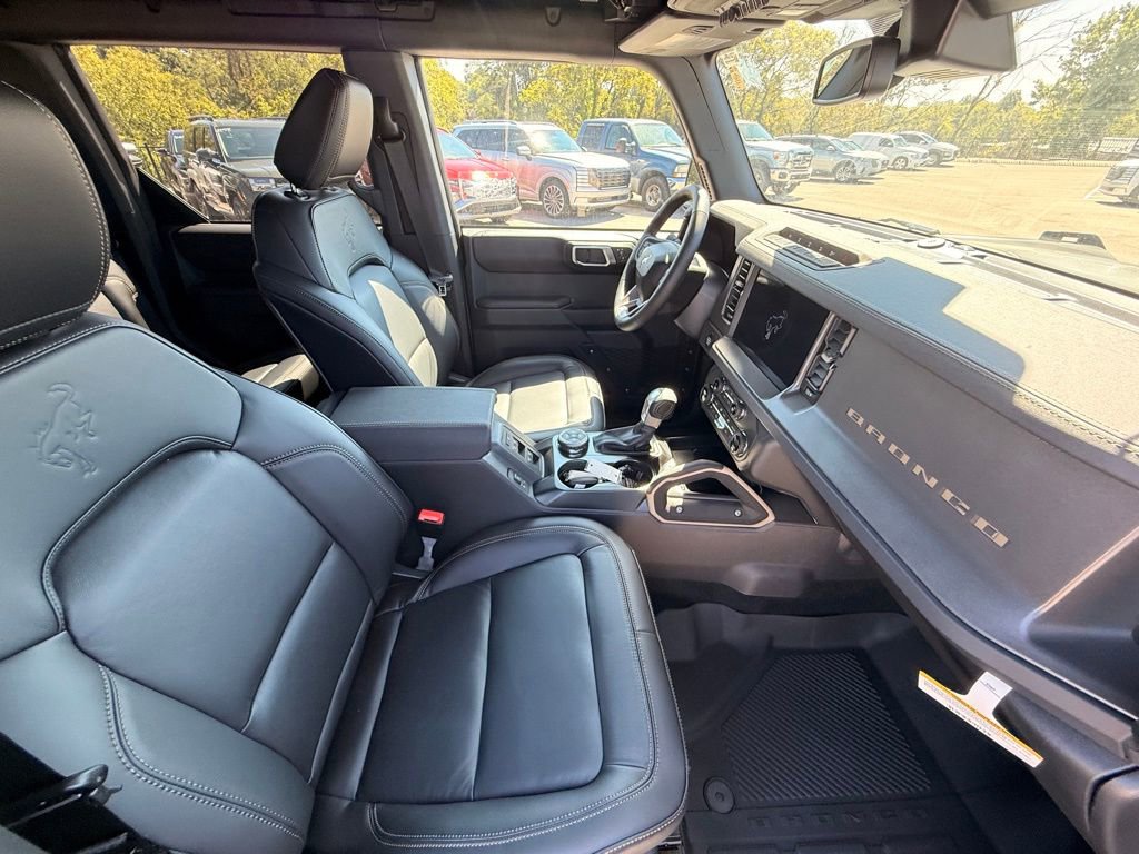 New 2025 Ford Bronco Badlands w/ Matte Film Protection Package image 12