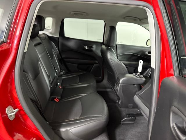 Used 2019 Jeep Compass Latitude image 27