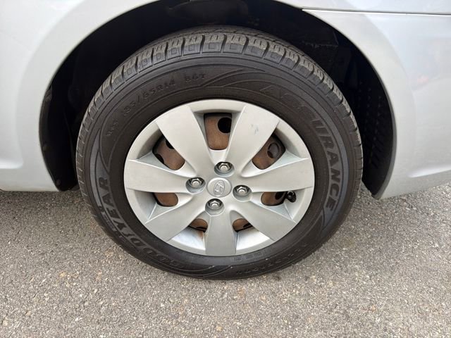 Used 2009 Hyundai Accent GS w/ Popular Equipment Pkg 2 image 23