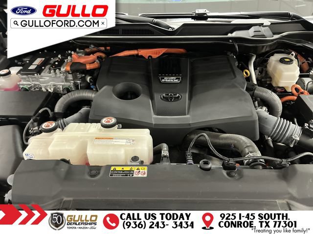Used 2024 Toyota Sequoia Capstone AWD/4WD image 34
