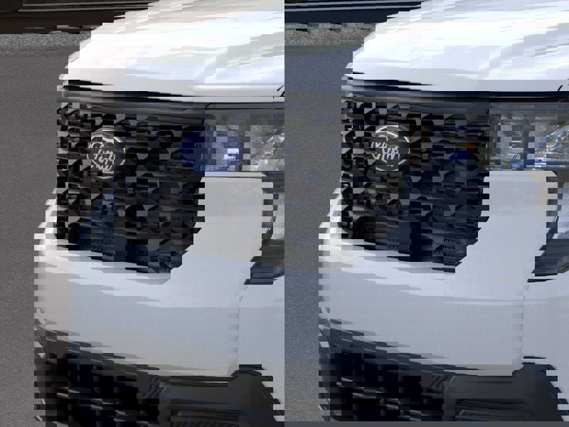 New 2026 Ford Maverick XL image 18