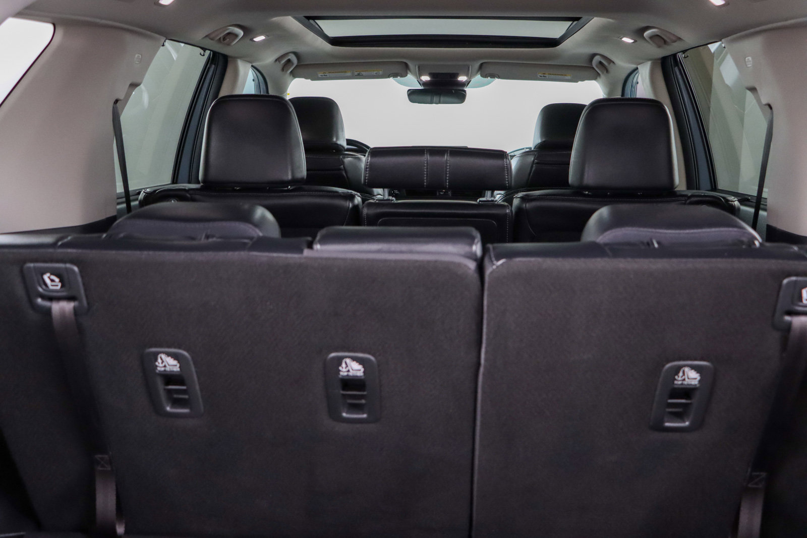 Used 2025 Honda Pilot Elite image 31