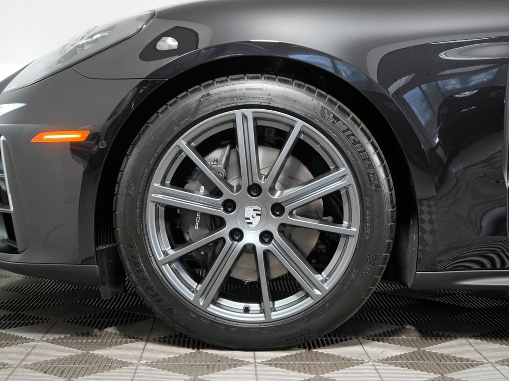 New 2026 Porsche Panamera 4 AWD/4WD image 13
