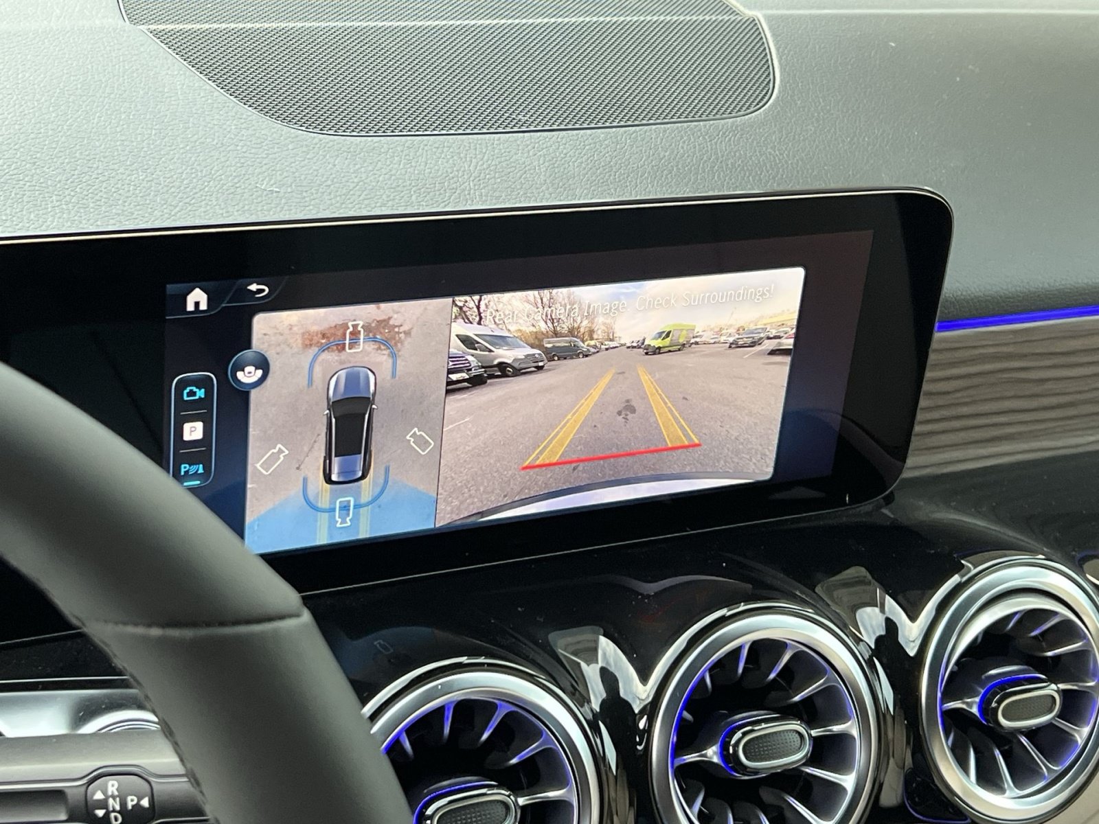 Certified 2026 Mercedes-Benz GLB 250 4MATIC image 17
