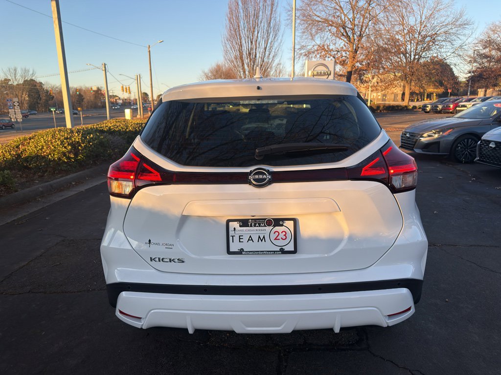 Certified 2023 Nissan Kicks S image 6