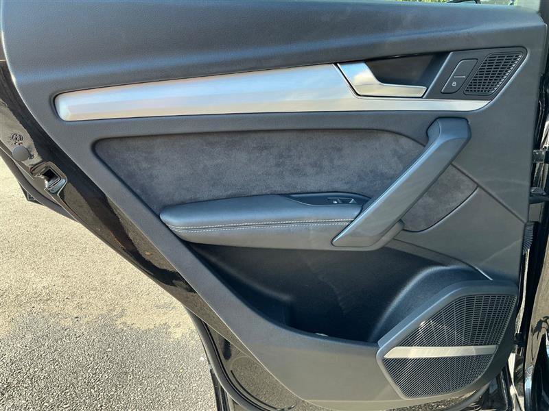 Used 2019 Audi SQ5 Prestige w/ Prestige Package AWD/4WD image 43