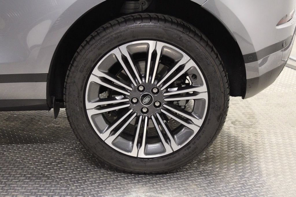 Used 2026 Land Rover Range Rover Evoque S AWD/4WD image 36