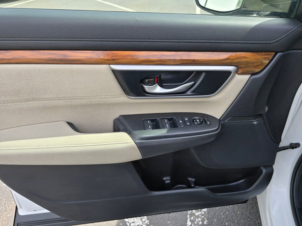 Used 2020 Honda CR-V EX image 16