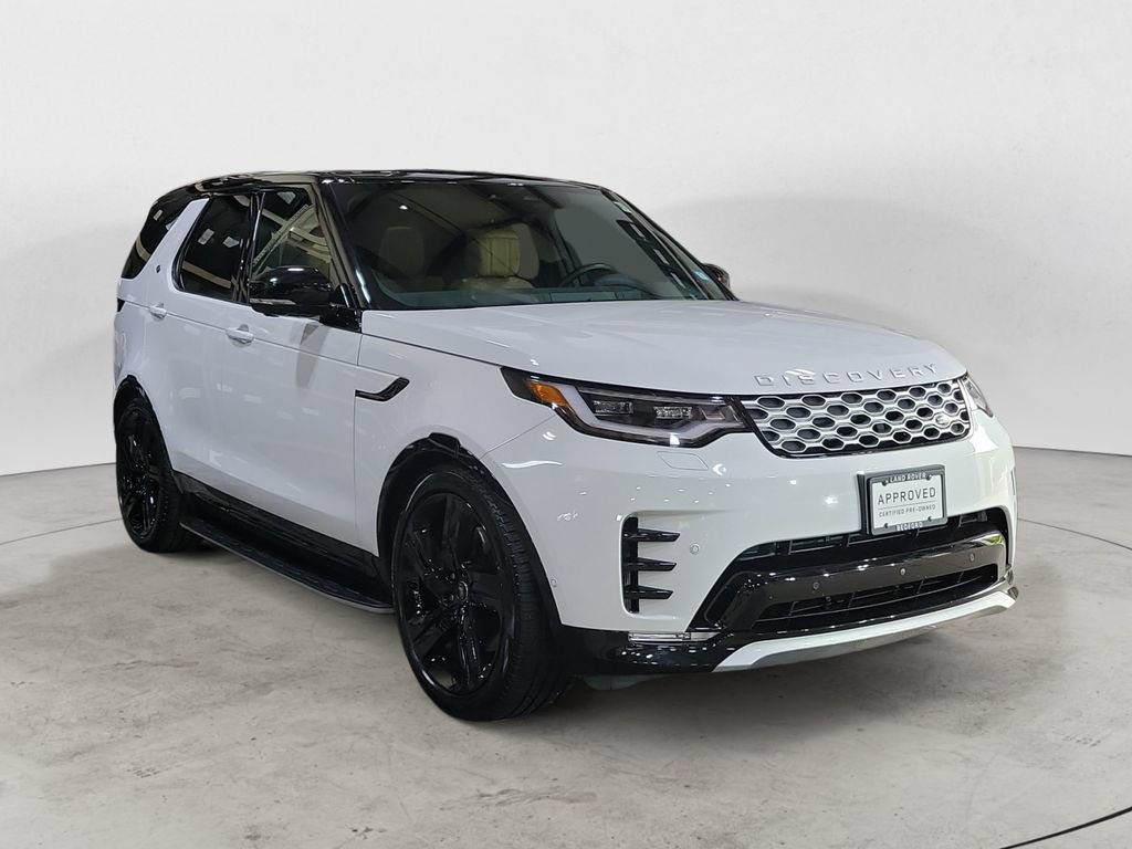 Used 2024 Land Rover Discovery Metropolitan Edition AWD/4WD image 7