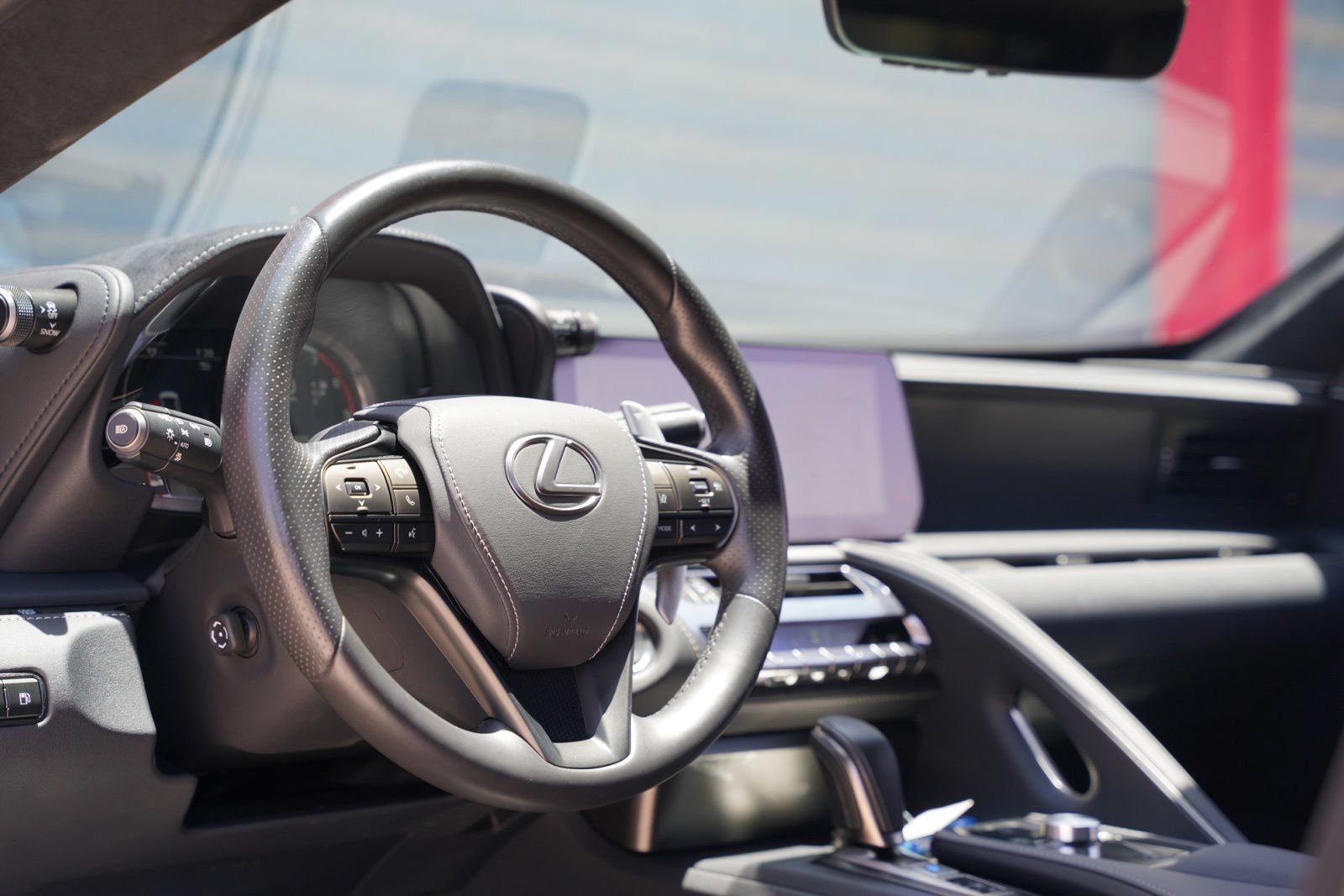 Used 2024 Lexus LC 500 Coupe w/ Dynamic Handling Package RWD image 25