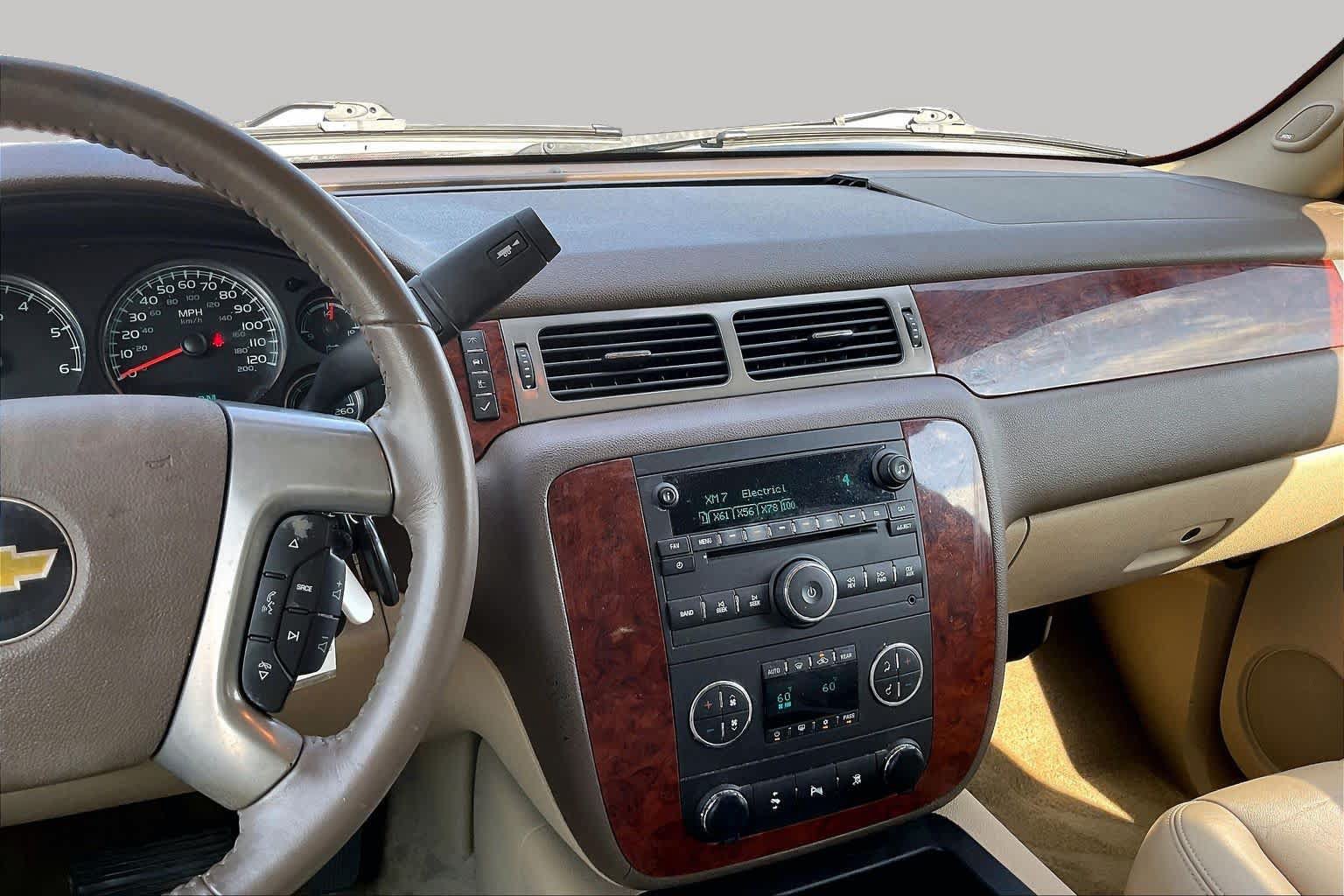 Used 2011 Chevrolet Tahoe LT w/ Texas Edition RWD image 5