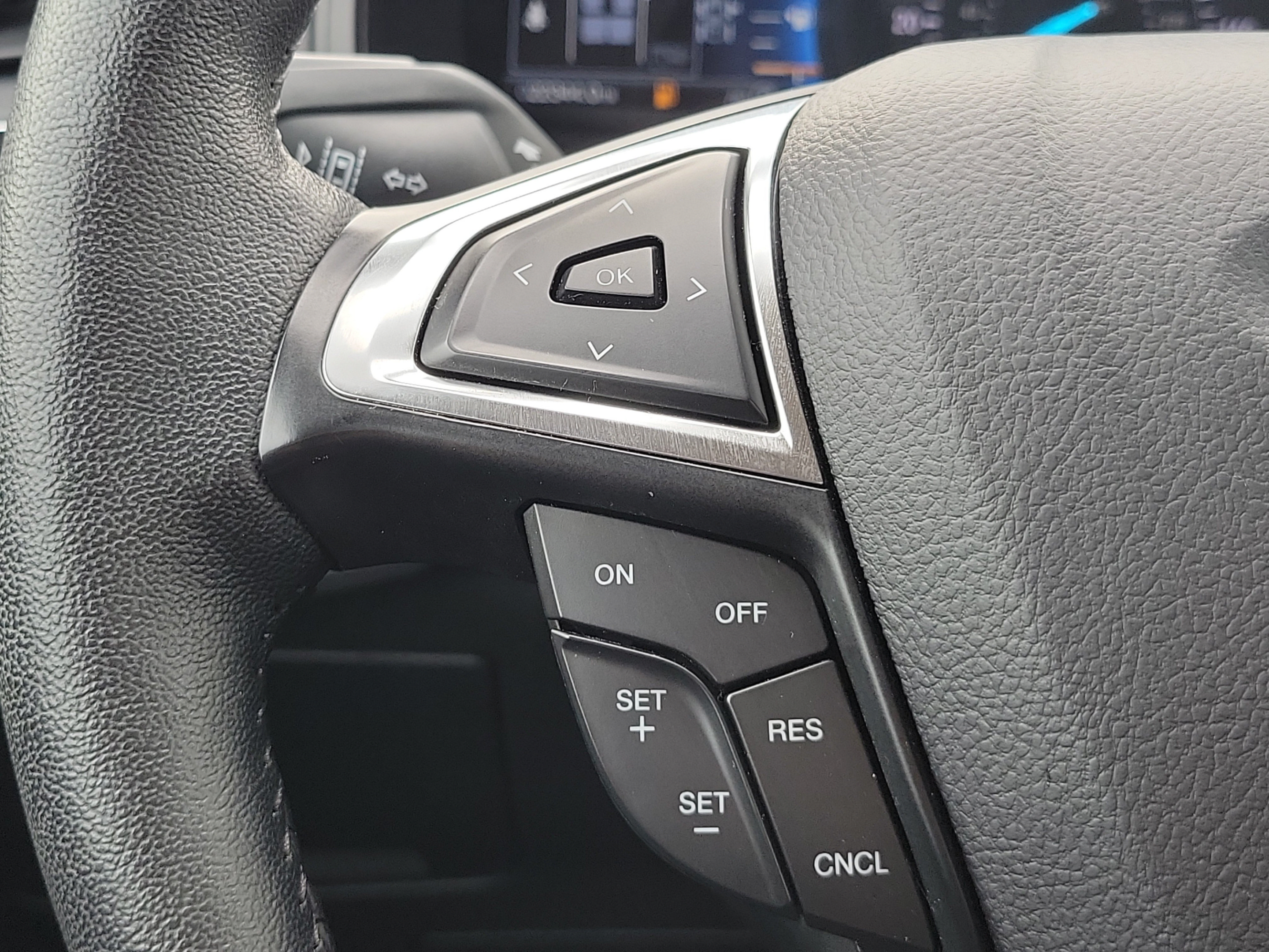 Used 2024 Ford Edge SEL w/ Convenience Package AWD/4WD image 21