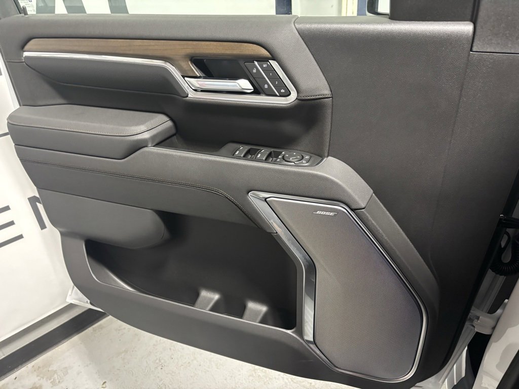 New 2025 Chevrolet Silverado 3500 High Country w/ Technology Package image 10