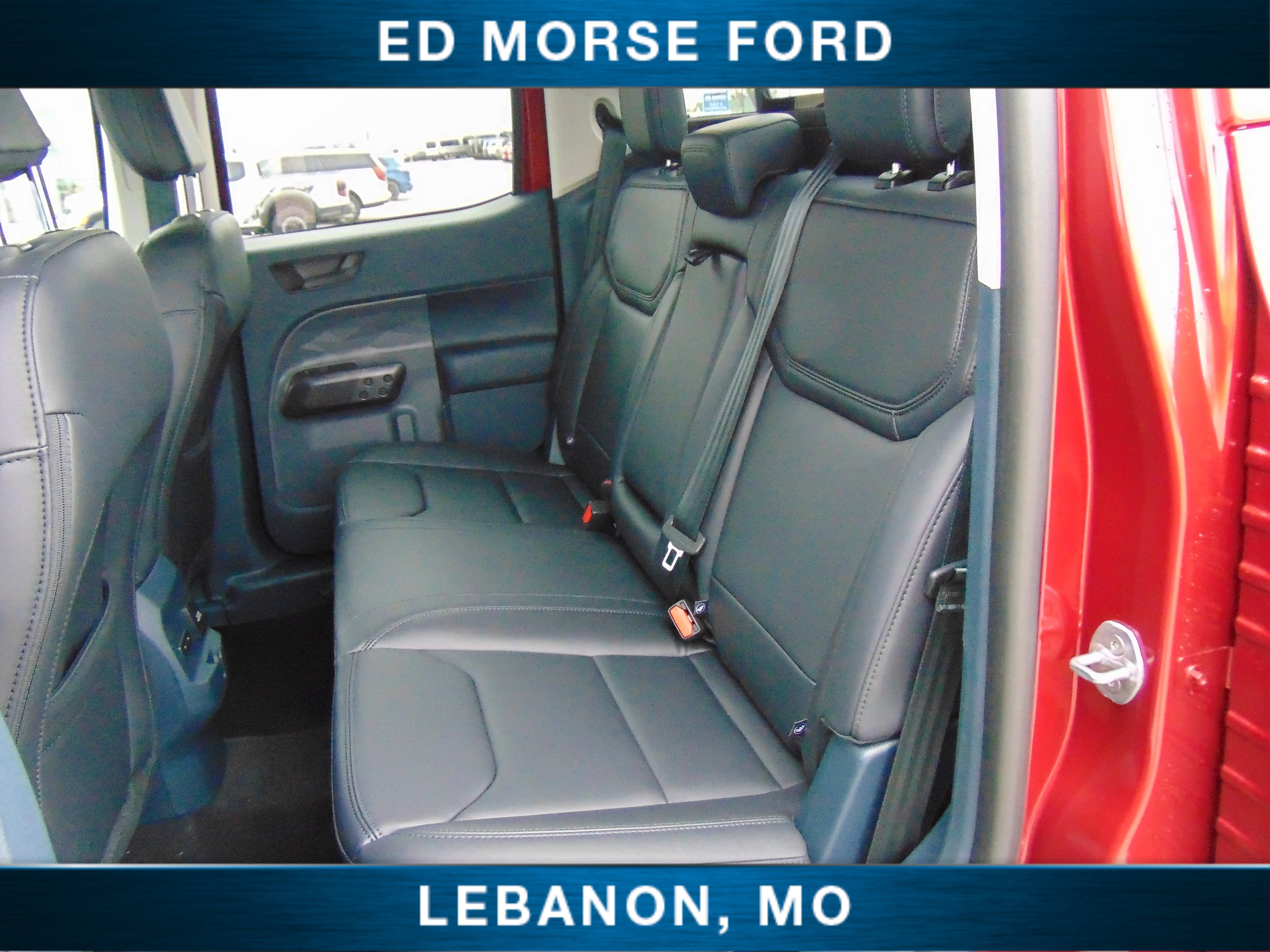 New 2025 Ford Maverick Lariat w/ Black Appearance Package image 15