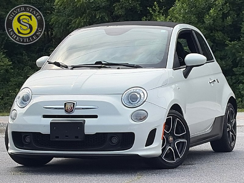 Used 2013 FIAT 500 Abarth w/ Beats Audio Pkg FWD image 1
