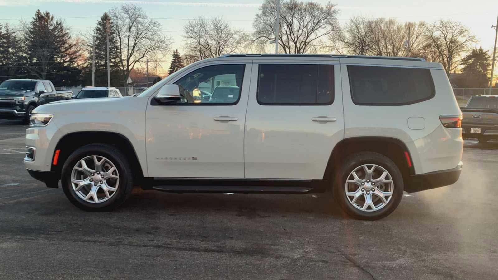 Used 2022 Jeep Wagoneer Series II image 5