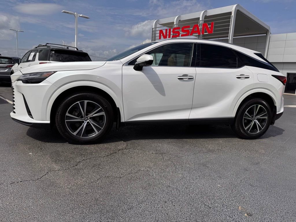 Used 2024 Lexus RX 350 Premium w/ Convenience Package image 2