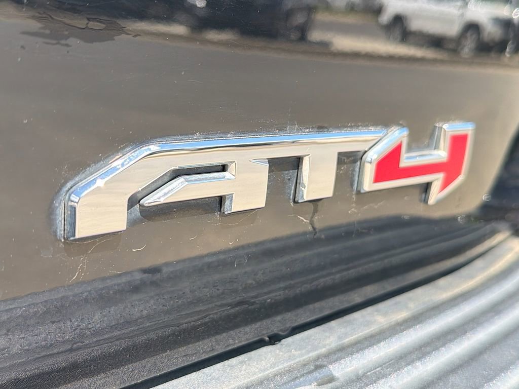 Used 2021 GMC Yukon AT4 w/ Technology Package AWD/4WD image 44