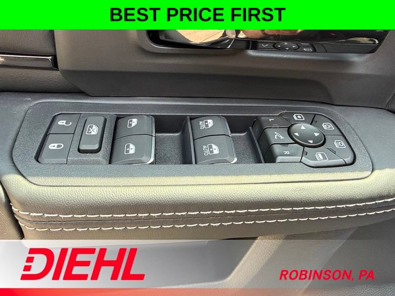 New 2026 RAM 3500 Limited AWD/4WD image 24