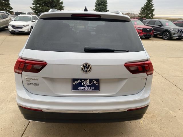 Used 2018 Volkswagen Tiguan SEL image 17