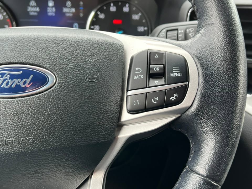 Certified 2023 Ford Explorer XLT w/ Equipment Group 202A image 22