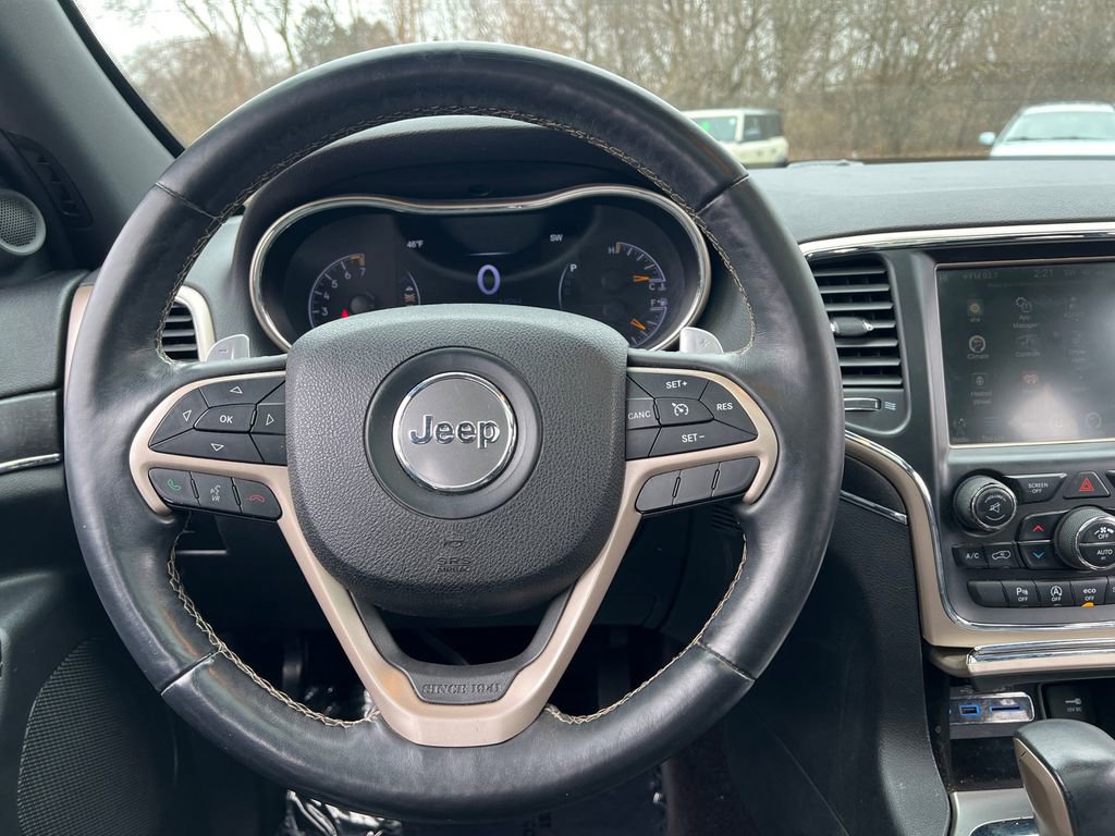 Used 2017 Jeep Grand Cherokee Limited w/ Luxury Group II image 10